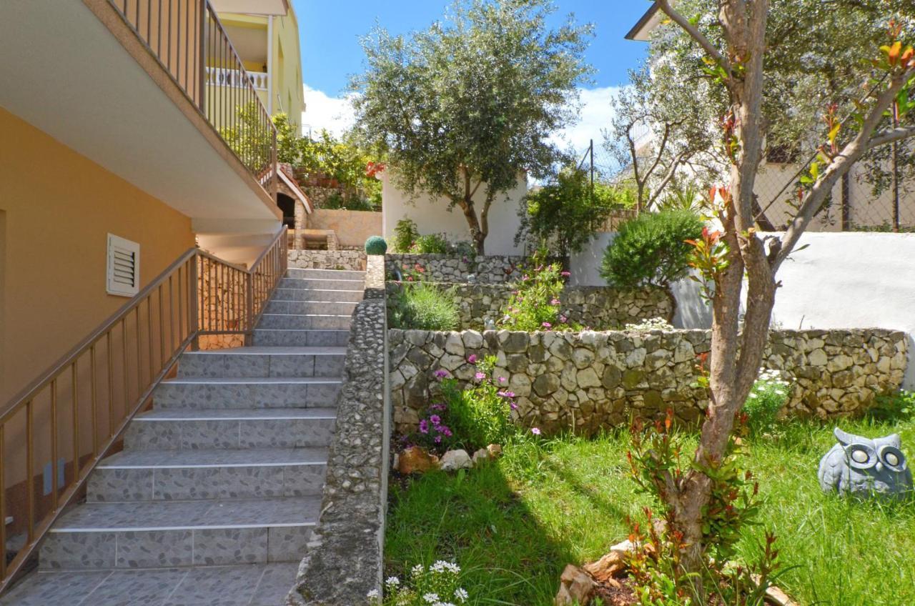 Apartment With A Sea View Terrace, Ciovo Near Trogir Zewnętrze zdjęcie